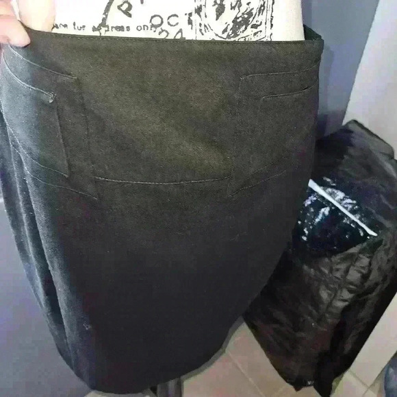 Express Womans Skirt Size 6 - Picture 7 of 9